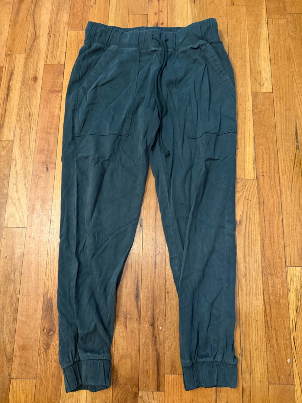 Bella Dahl Women’s Pocket Jogger Pants size small - Jade Night